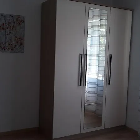 Mini Petra - Purple & With Kitchen And Garden Dubrovnik