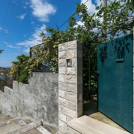 Mini Petra - Purple & With Kitchen And Garden Appartement Dubrovnik