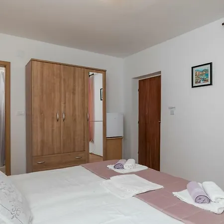 Mini Petra - Purple & With Kitchen And Garden * Dubrovnik