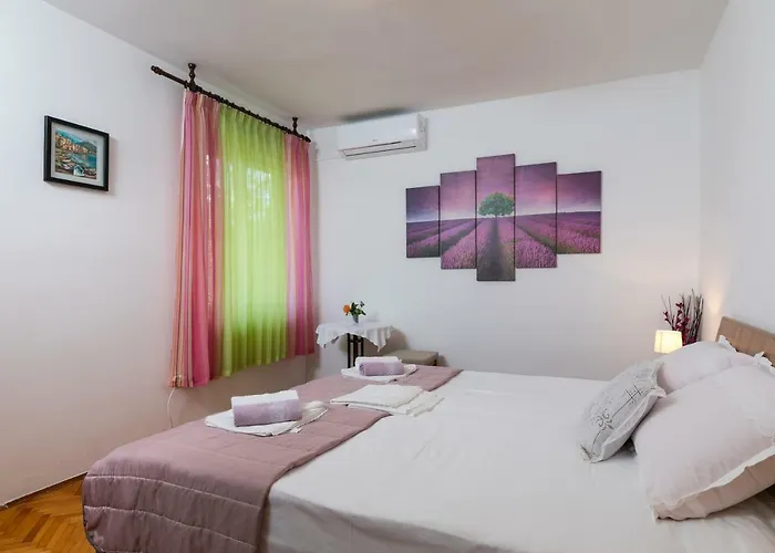 Apartmán Mini Petra - Purple & With Kitchen And Garden Dubrovník