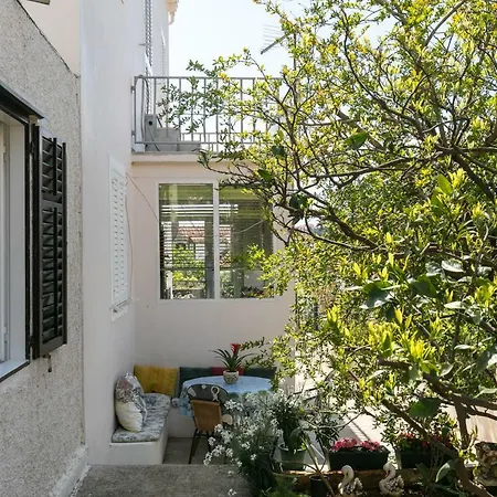 Appartamento Mini Petra - Purple & With Kitchen And Garden Ragusa