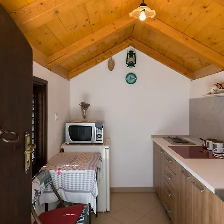 Mini Petra - Purple & With Kitchen And Garden Appartamento Ragusa